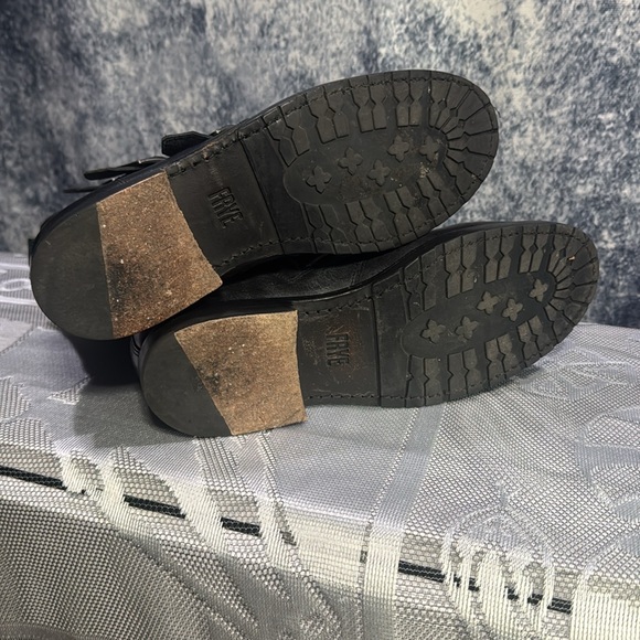 Frye black leather buckle motorcycle boots - Picture 6 of 7